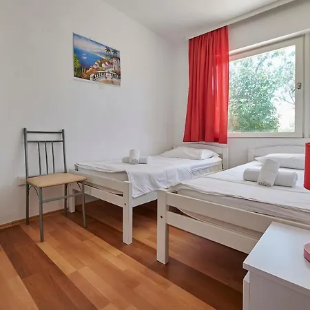 Apartman Balote *
